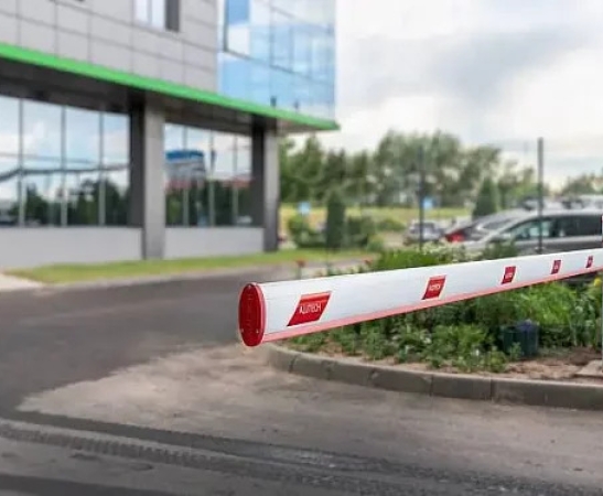 Установка автоматического шлагбаума в Сочи